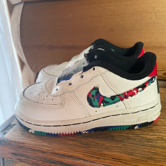 Nike Air Force 1 Low GS 'Crayon White Multi' Sz 7C - Picture 4 of 10
